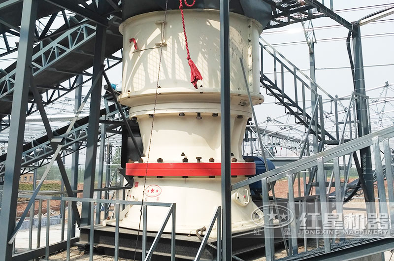 花崗巖破碎生產線:二段細碎圓錐破 花崗巖破碎生產線:二段細碎圓錐破