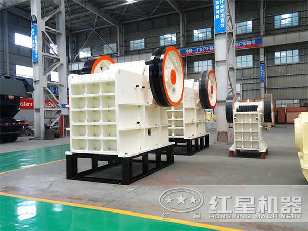 69石頭顎破機廠家，提供現貨，可到場考察