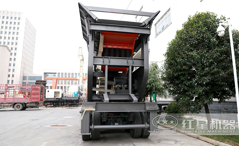 移動破碎機+振動篩，可先篩后碎或先碎后篩