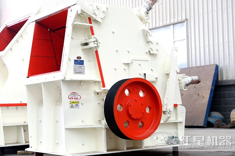 反擊式破碎機(jī)，適用于中低硬度物料，粒型好