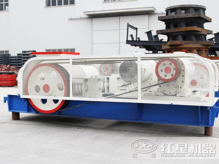 強力齒輥破碎機，體積小，破碎比大