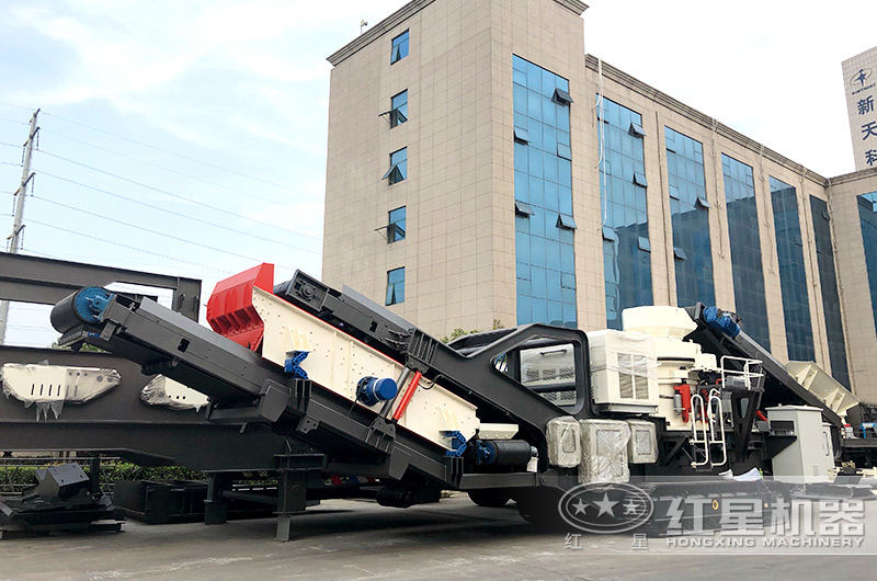 柴油動力小型移動碎石機(jī),可靈活轉(zhuǎn)場 柴油動力小型移動碎石機(jī),可靈活轉(zhuǎn)場