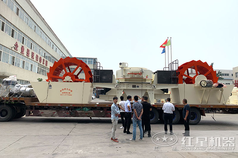 一天1000噸洗砂機器發(fā)貨 一天1000噸洗砂機器發(fā)貨