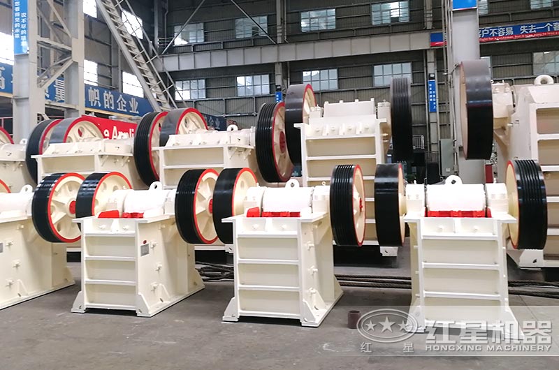 小型顎式破碎機(jī)設(shè)備圖 小型顎式破碎機(jī)設(shè)備圖