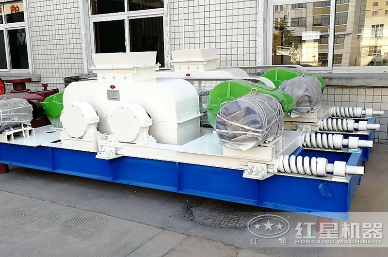 大型對輥破碎機 大型對輥破碎機