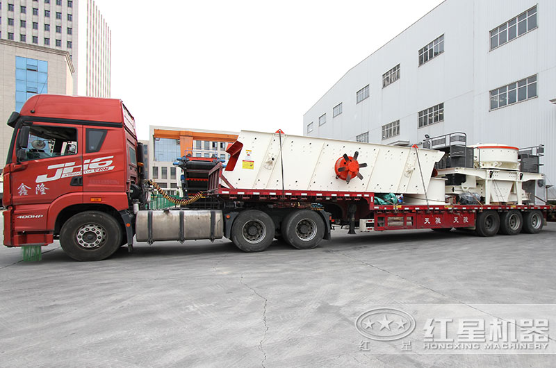 風化石制砂機設備發(fā)往江蘇 風化石制砂機設備發(fā)往江蘇