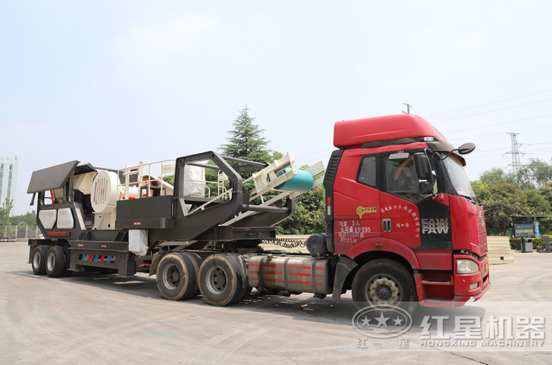 混凝土路面破碎機械設備發貨 混凝土路面破碎機械設備發貨