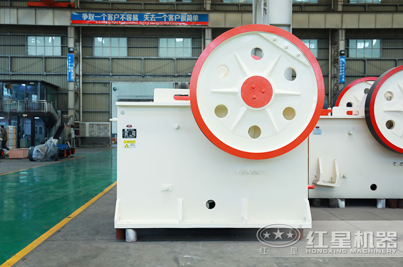 鄂式破碎機 鄂式破碎機