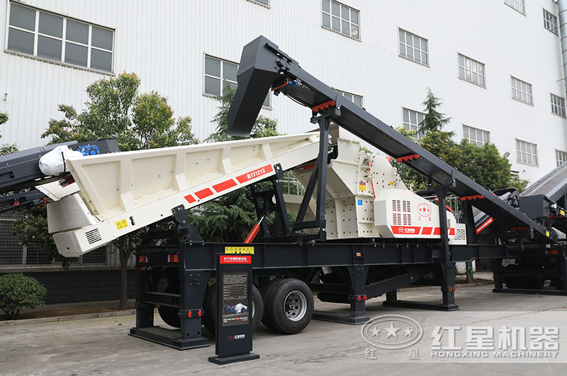 移動反擊式石子破碎機圖片、適用于軟料（青石）