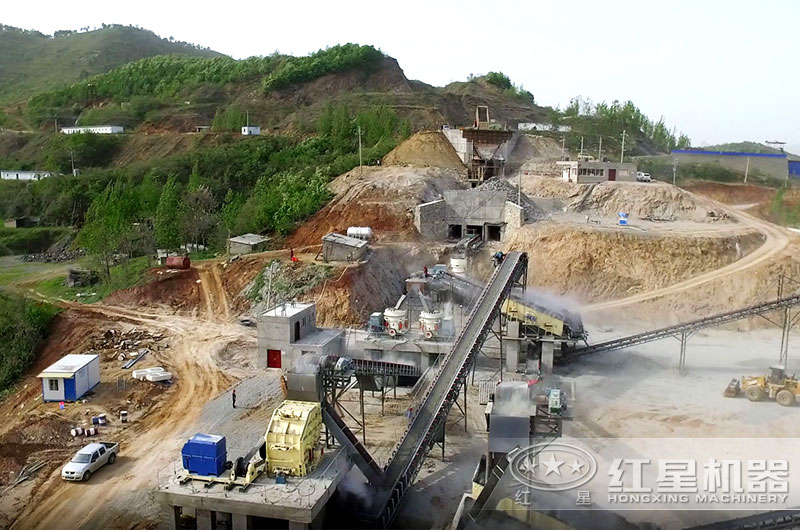 固定式建筑垃圾處理生產(chǎn)線現(xiàn)場(chǎng) 固定式建筑垃圾處理生產(chǎn)線現(xiàn)場(chǎng)