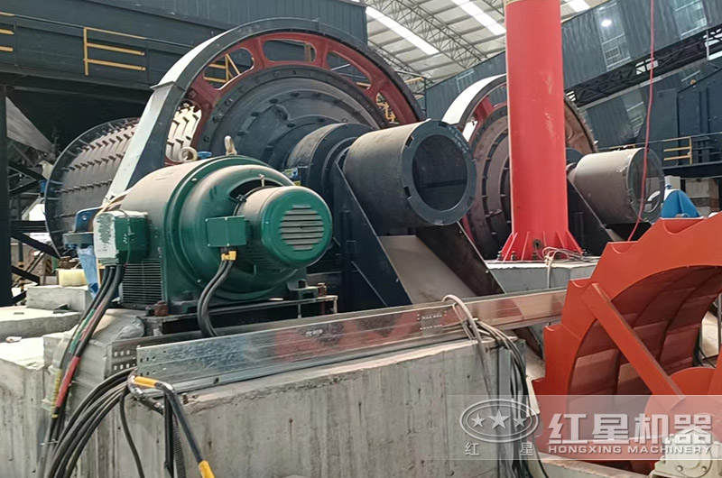 棒磨機(jī)制砂現(xiàn)場(chǎng)