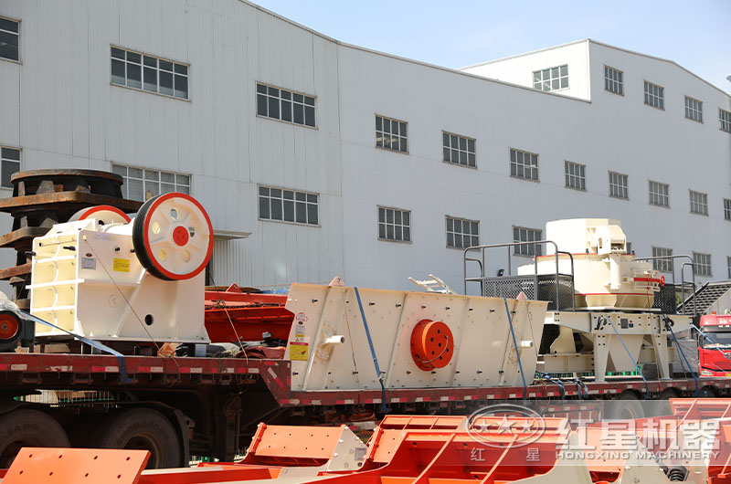 鋼渣破碎設備發貨現場 鋼渣破碎設備發貨現場